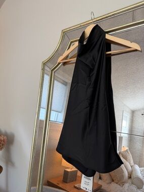 NWT Top Shop Black Sleeveless Mock Neck Top